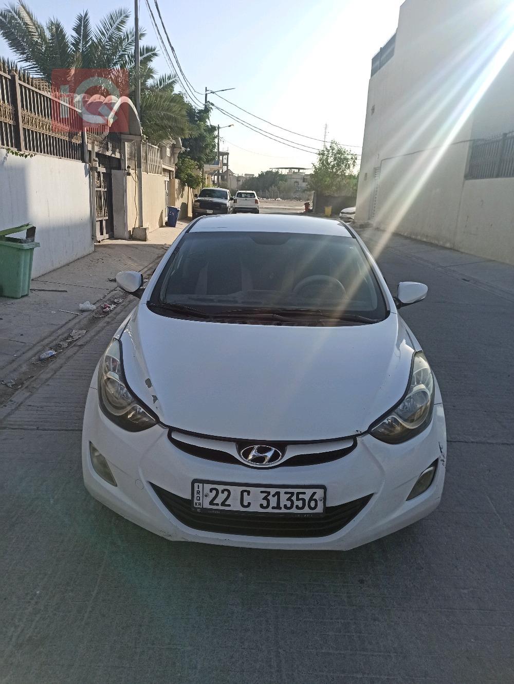 هیوندای ئەلەنترا